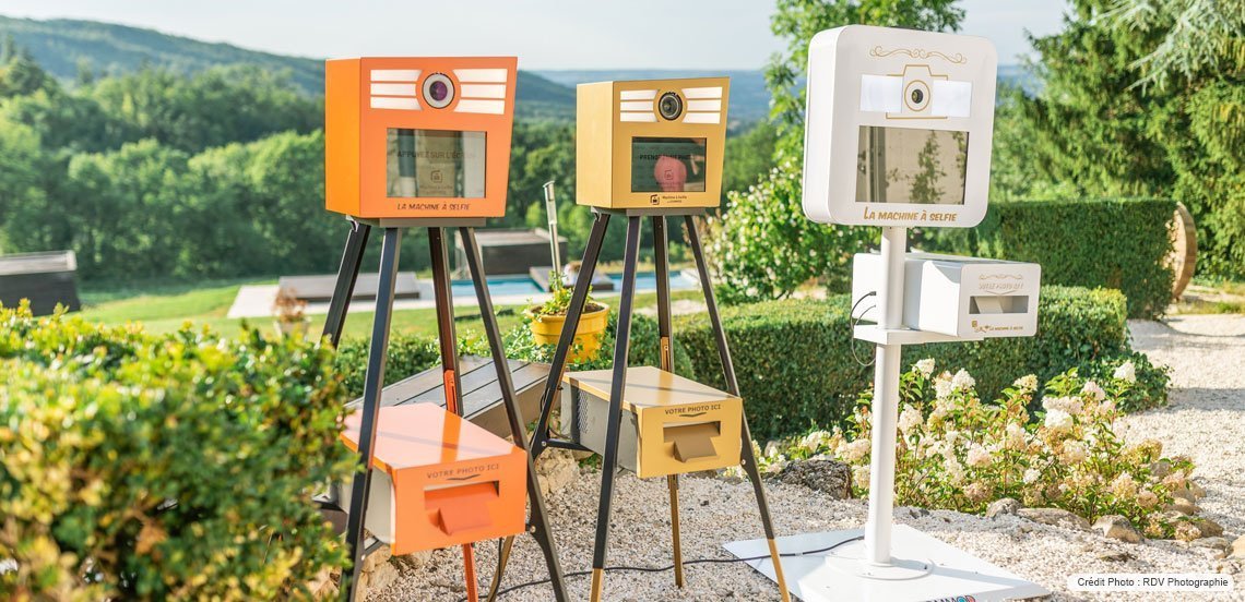 Location photobooth mariages anniversaires entreprises Drôme, Ardèche, Isère